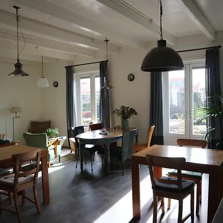 B&B - Pension Het Oude Dorp Πανσιόν Katwijk aan Zee